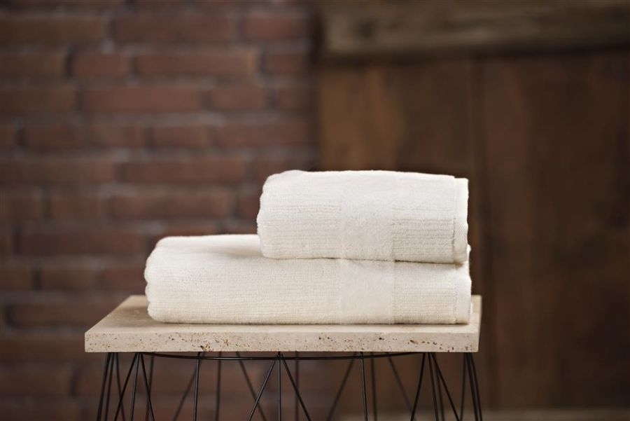 Towel 12