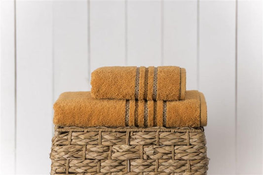 Towel 19
